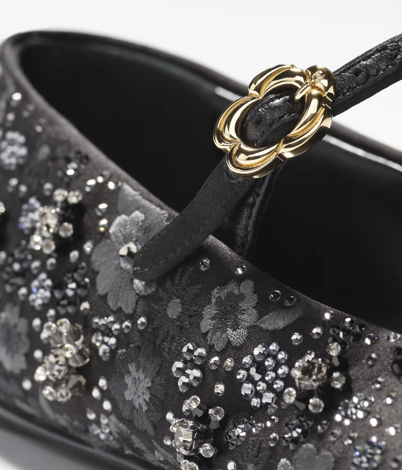 Chanel 2024/25 Métiers d’art Mary Janes - Image 2